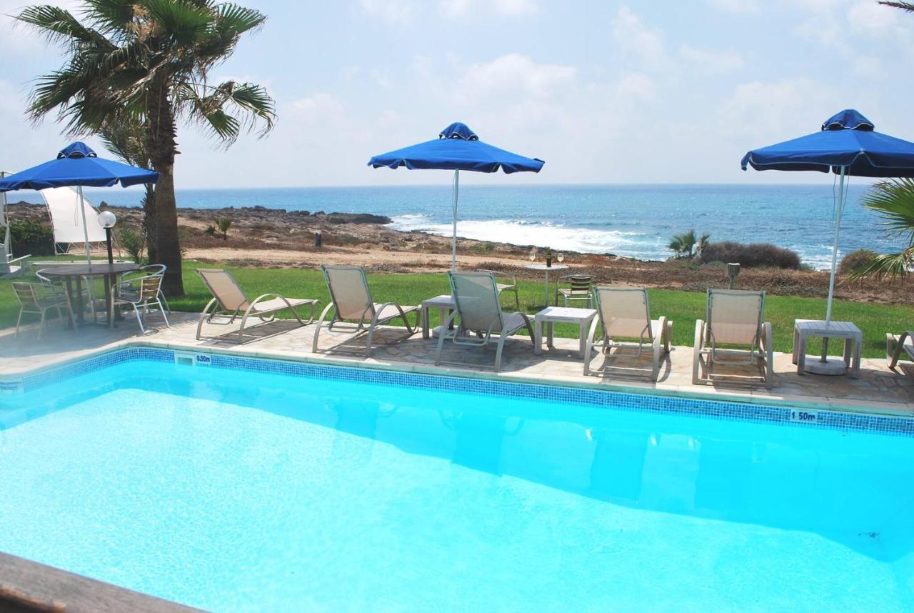 Sea Front Villa, Heated Private Pool, Amazing Location Paphos 323 Kissonerga Ngoại thất bức ảnh