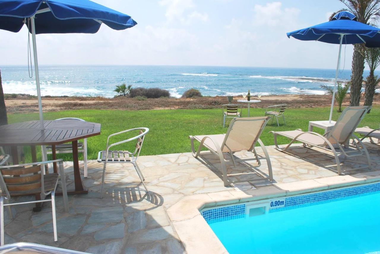 Sea Front Villa, Heated Private Pool, Amazing Location Paphos 323 Kissonerga Ngoại thất bức ảnh