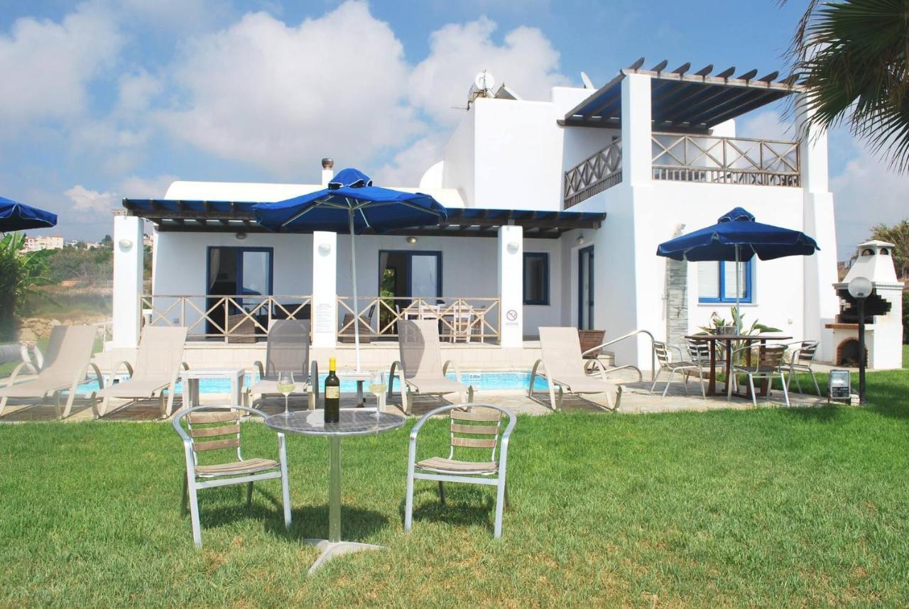 Sea Front Villa, Heated Private Pool, Amazing Location Paphos 323 Kissonerga Ngoại thất bức ảnh