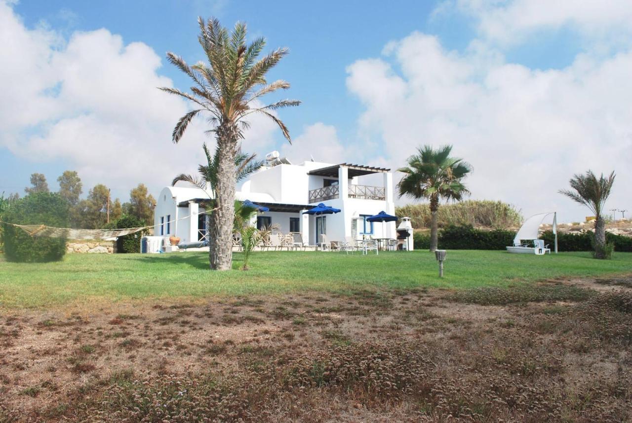 Sea Front Villa, Heated Private Pool, Amazing Location Paphos 323 Kissonerga Ngoại thất bức ảnh